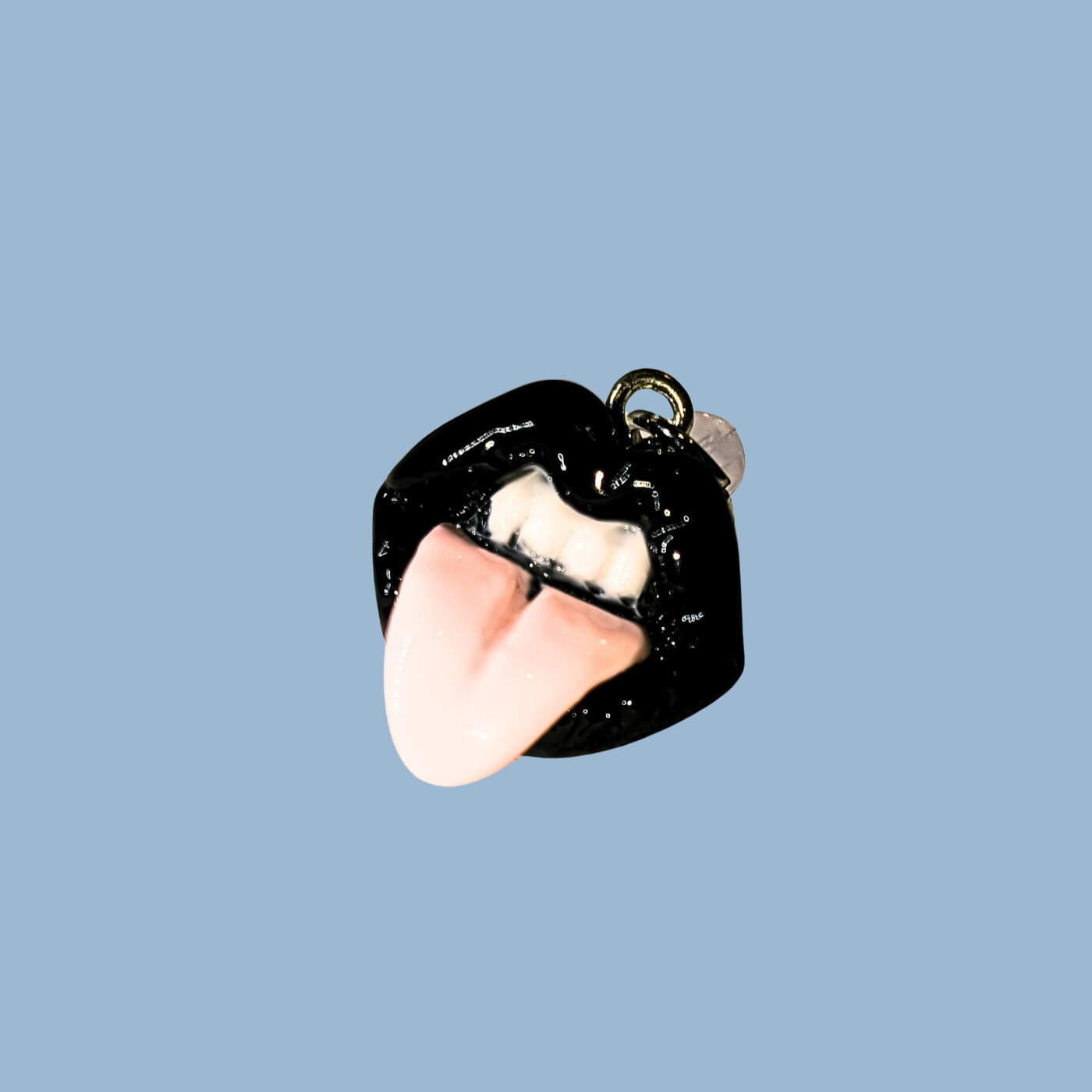 Dark Kiss Dust-Plugs